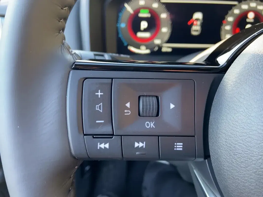 Nissan X-Trail - Thumbnail 9