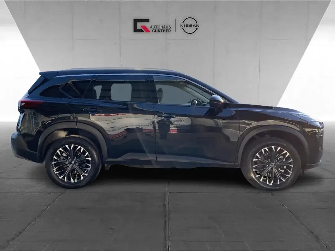 Nissan X-Trail - Thumbnail 4