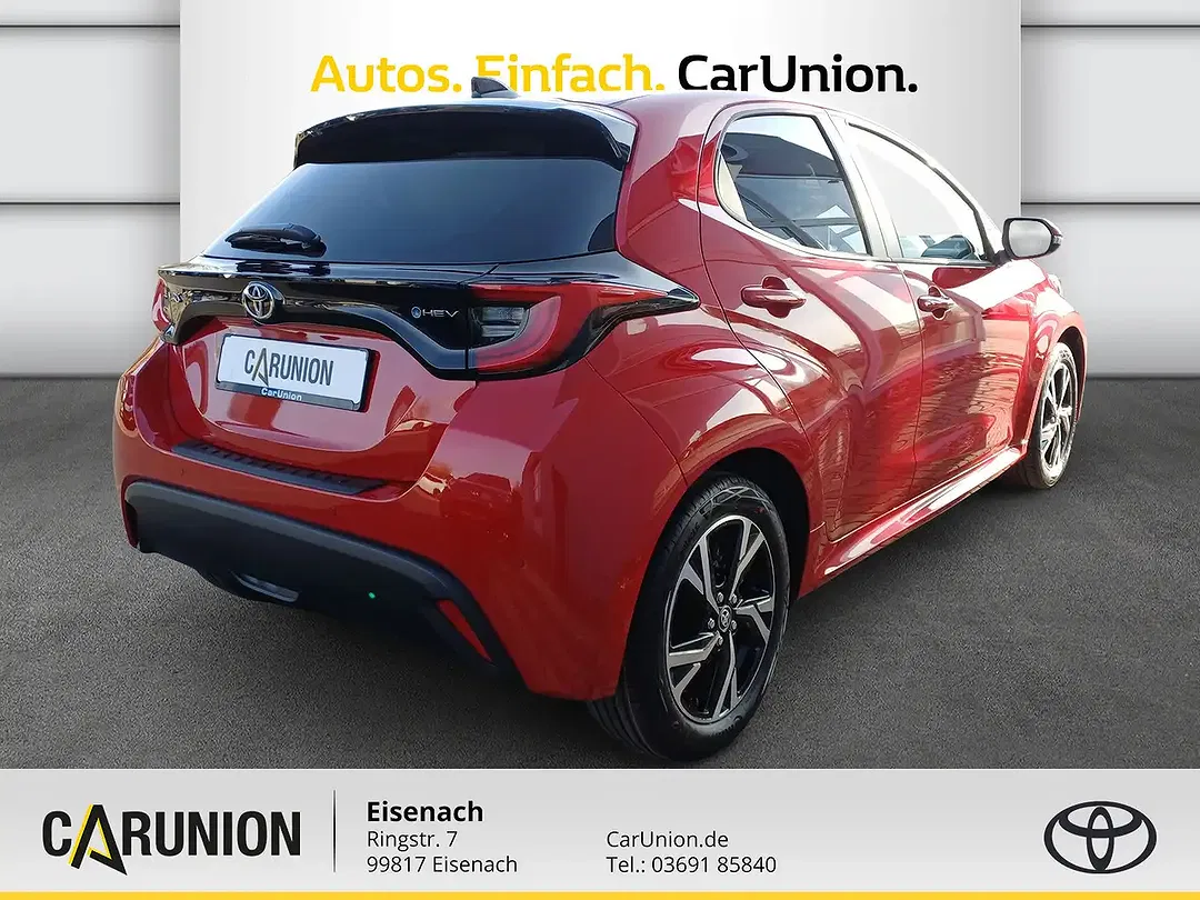 Toyota Yaris - Thumbnail 4