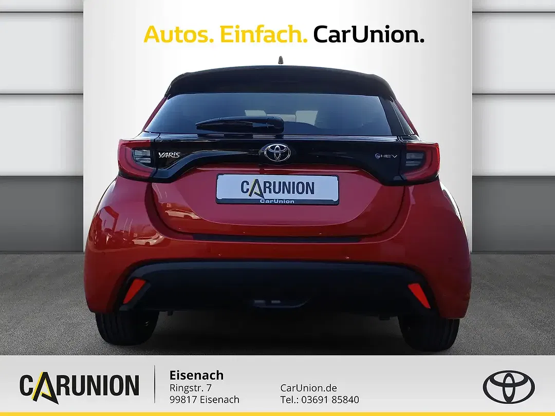 Toyota Yaris - Thumbnail 5