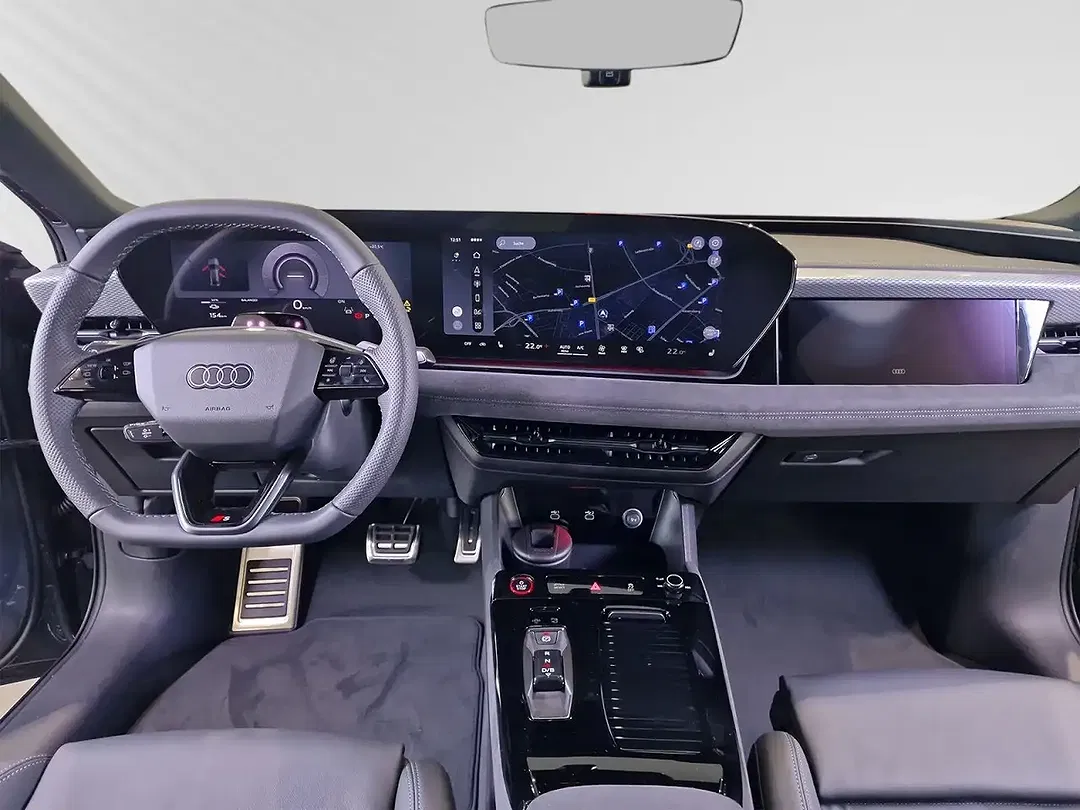 Audi A6 e-tron - Thumbnail 6