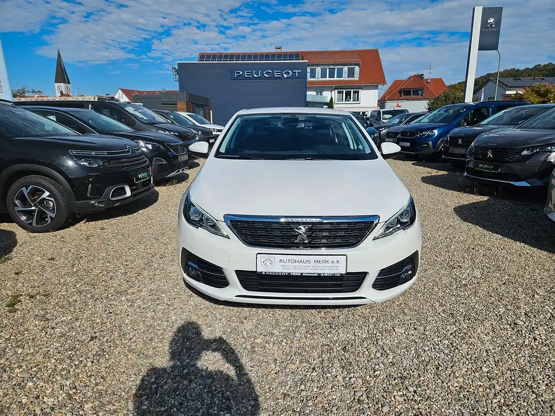 Peugeot 308 - Thumbnail 2
