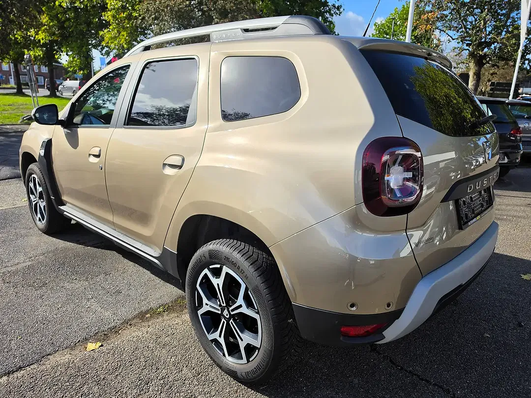 Dacia Duster - Thumbnail 4