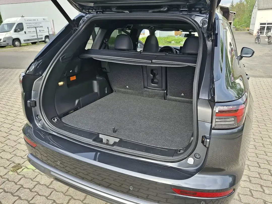 Mitsubishi Outlander - Thumbnail 12