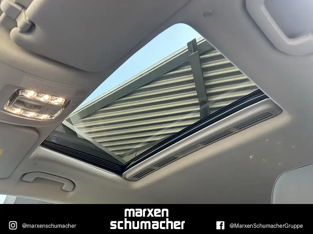 Mercedes-Benz GLS 450 - Thumbnail 12