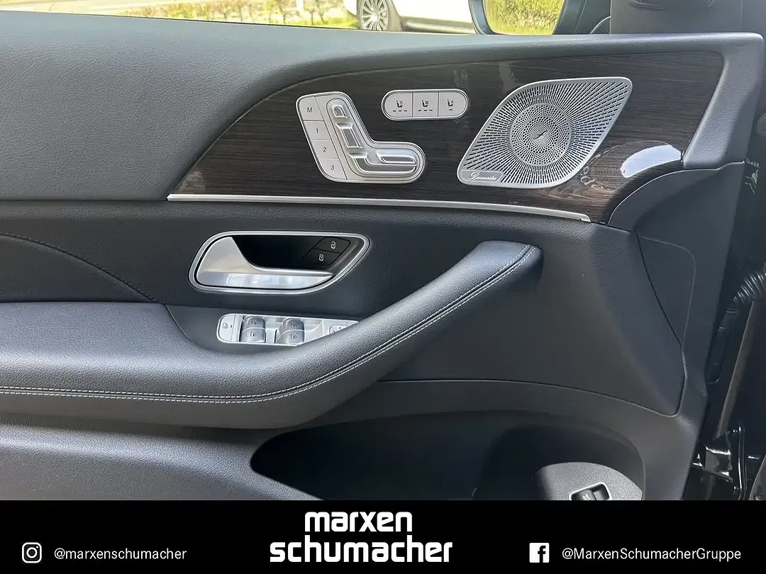 Mercedes-Benz GLS 450 - Thumbnail 13