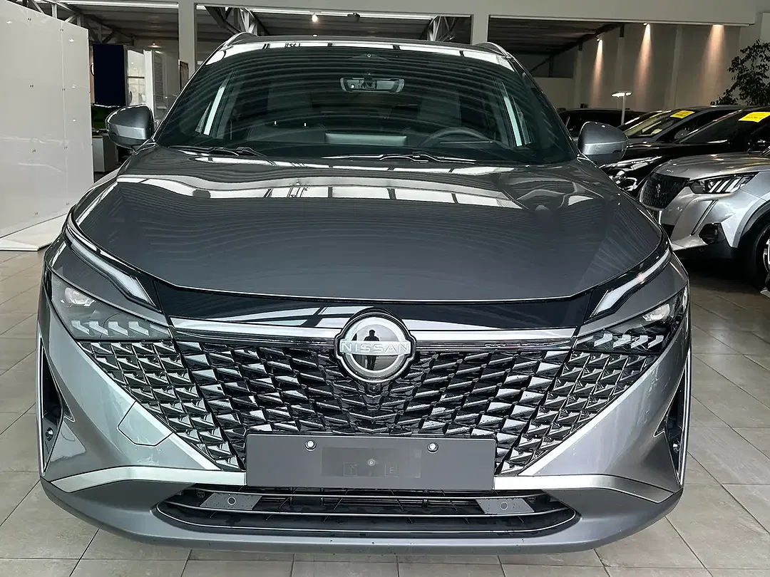 Nissan Qashqai - Thumbnail 2