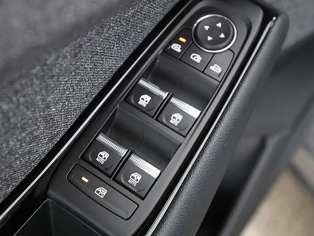 Renault Espace - Thumbnail 21