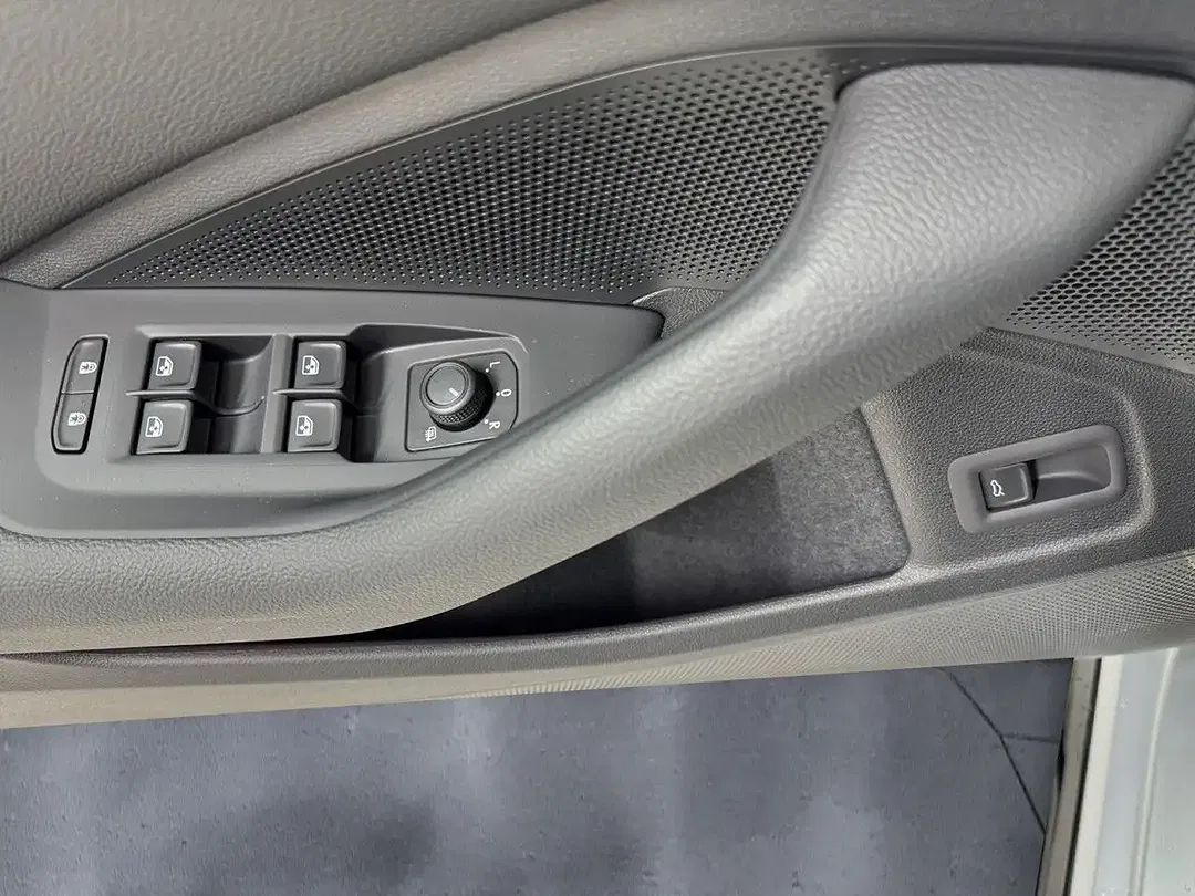 Skoda Superb - Thumbnail 11