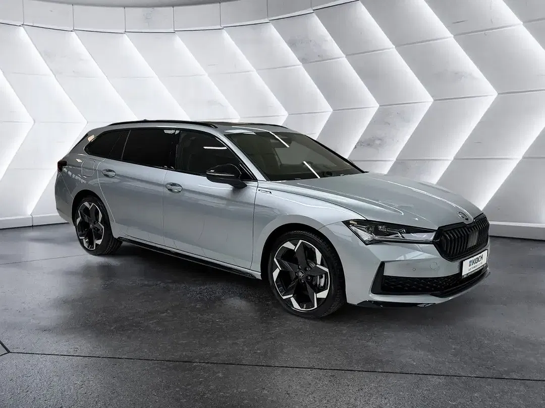 Skoda Superb - Thumbnail 3