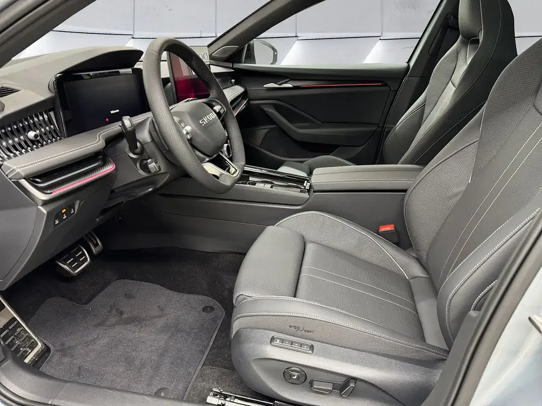 Skoda Superb - Thumbnail 4