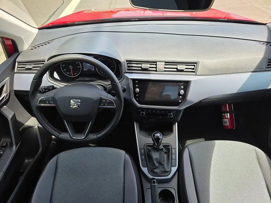 SEAT Arona - Thumbnail 10