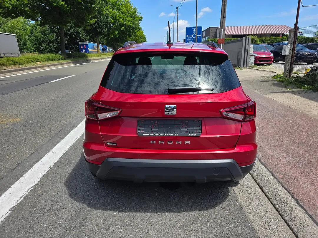SEAT Arona - Thumbnail 6