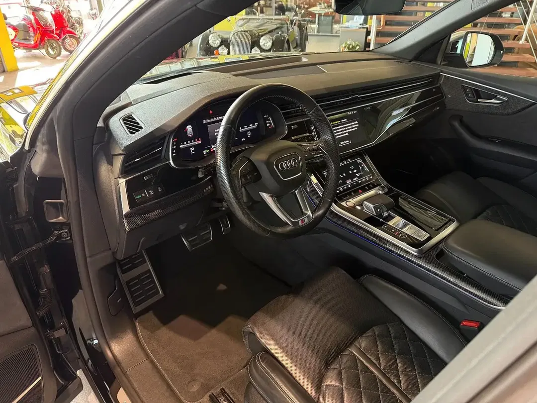 Audi SQ8 - Thumbnail 15