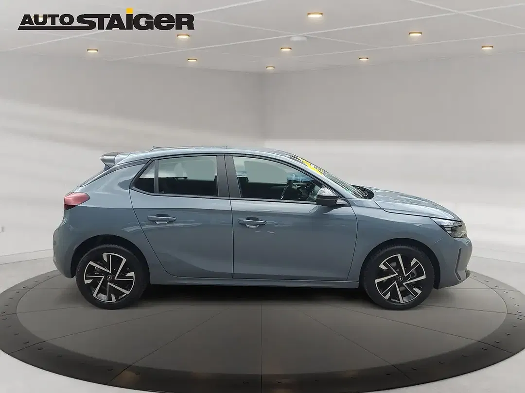 Opel Corsa - Thumbnail 4