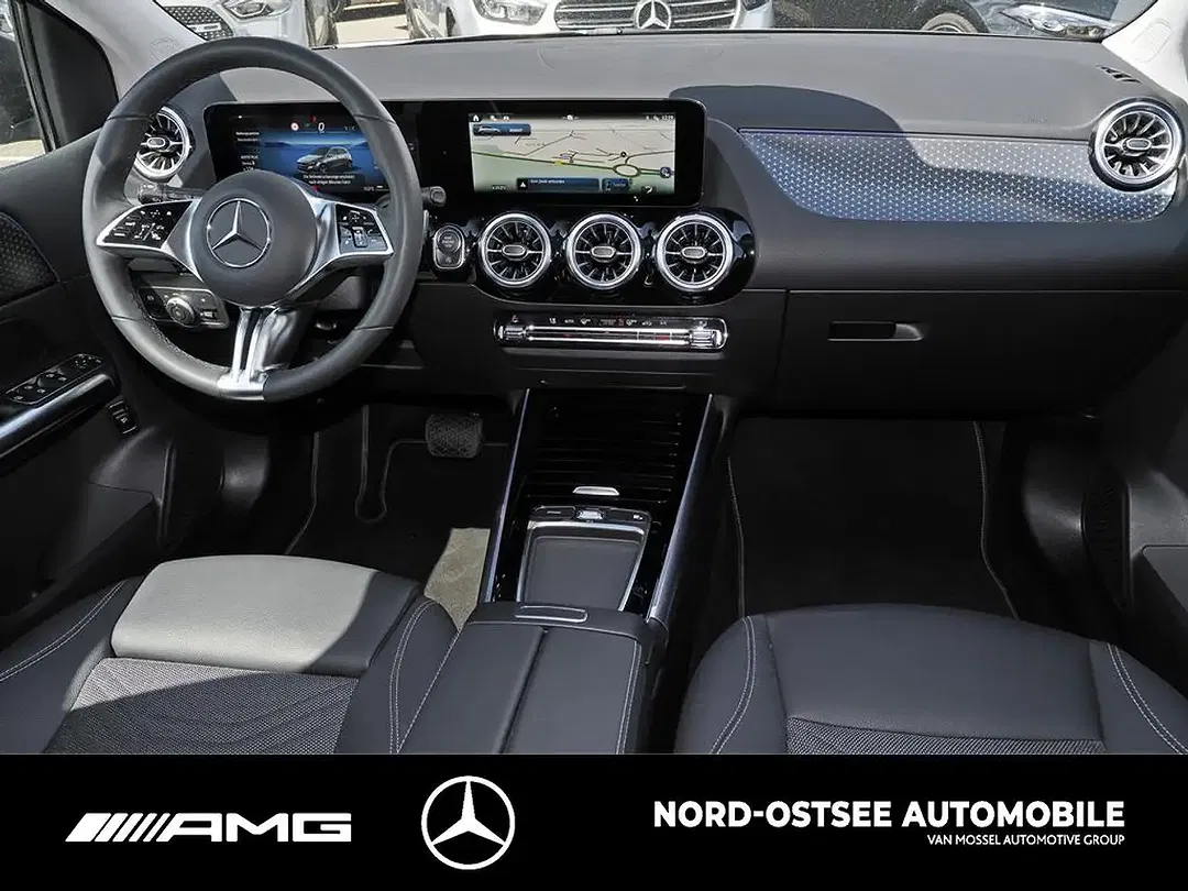 Mercedes-Benz B 200 - Thumbnail 10