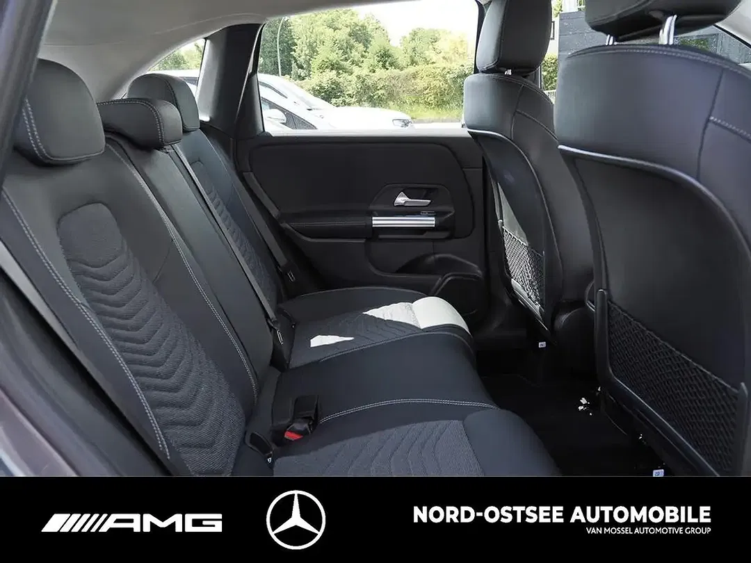 Mercedes-Benz B 200 - Thumbnail 11