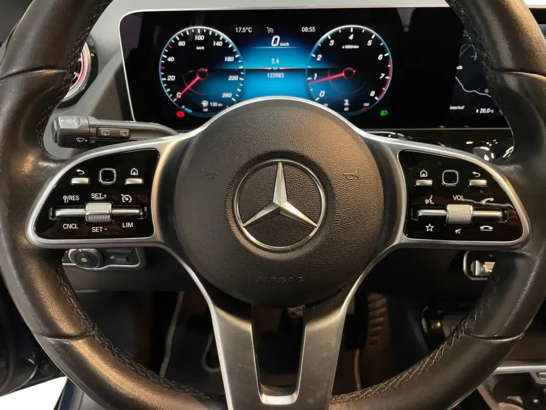 Mercedes-Benz B 180 - Thumbnail 10