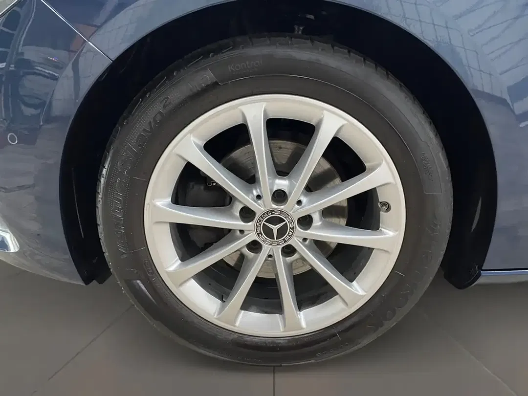 Mercedes-Benz B 180 - Thumbnail 8