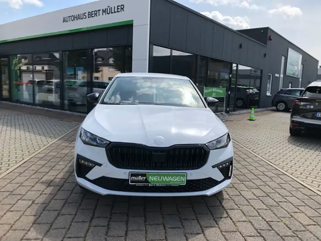 Skoda Scala - Thumbnail 3