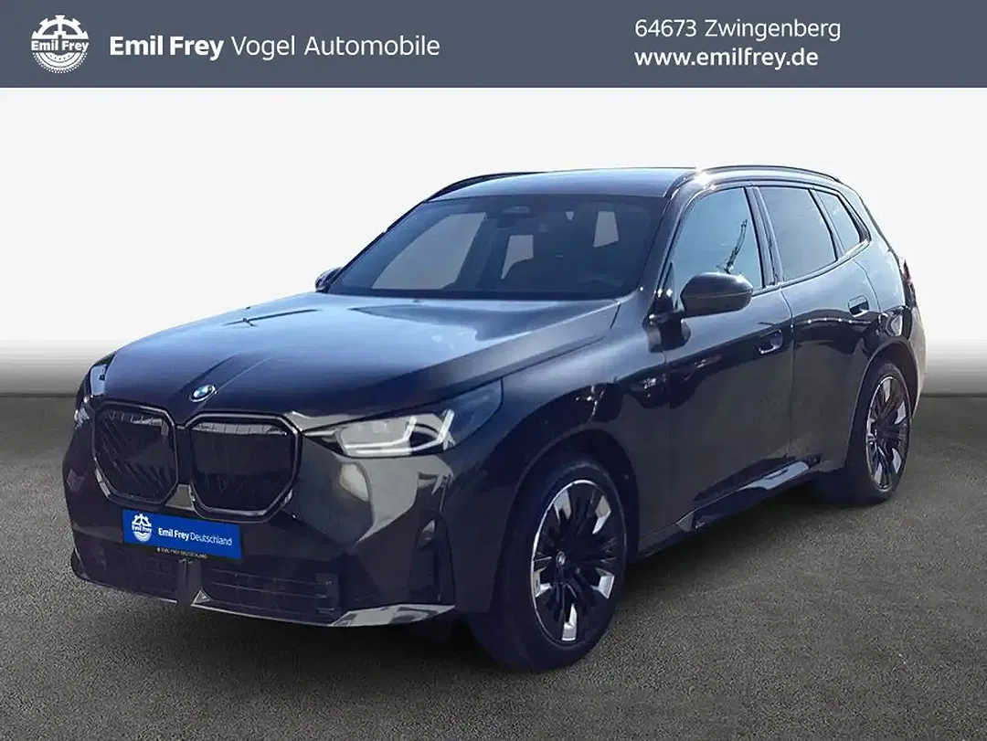 BMW X3 - Thumbnail 1