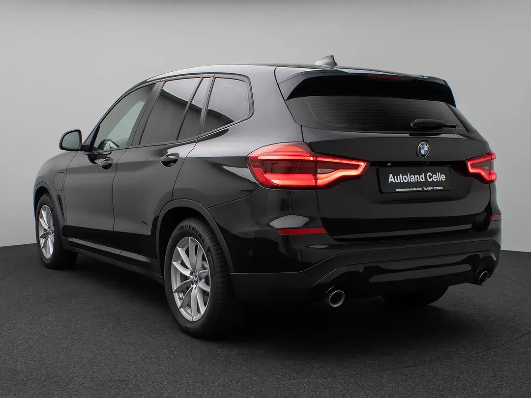 BMW X3 - Thumbnail 16