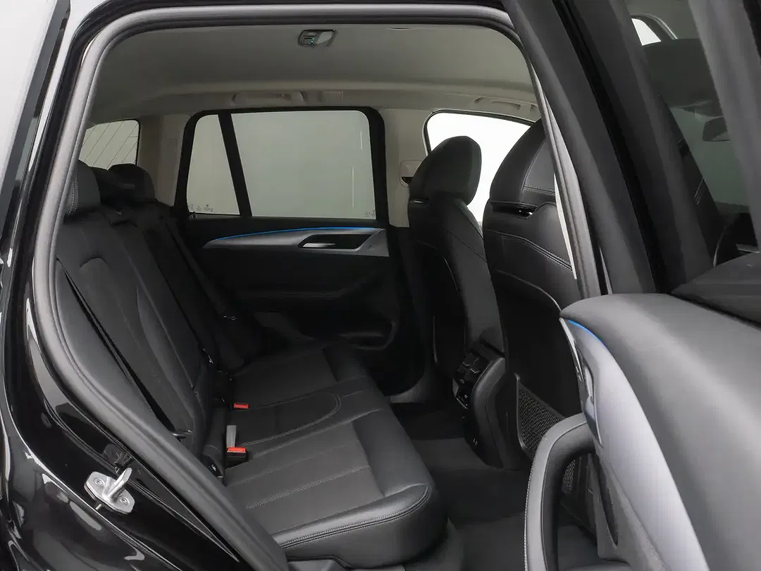 BMW X3 - Thumbnail 24