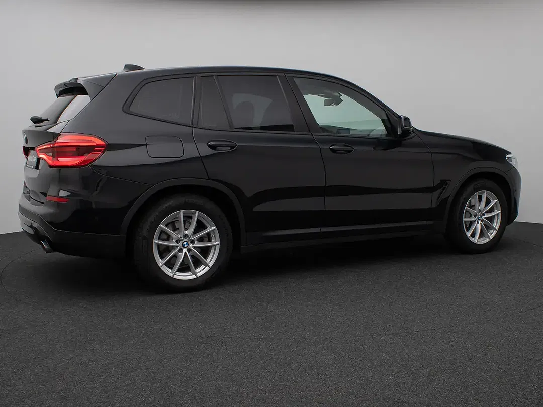 BMW X3 - Thumbnail 5