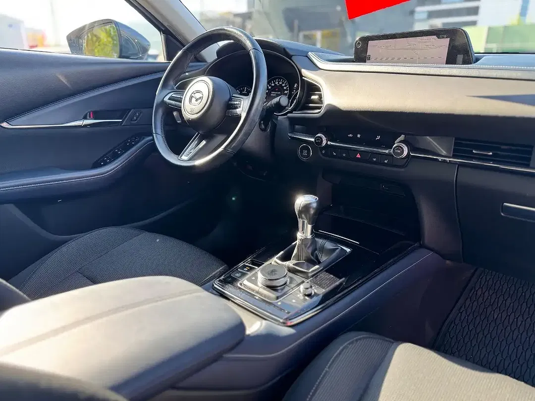 Mazda CX-30 - Thumbnail 10