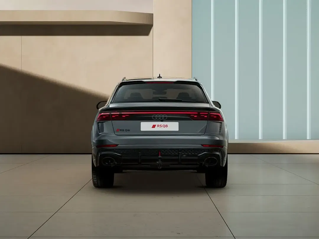 Audi RS Q8 - Thumbnail 5
