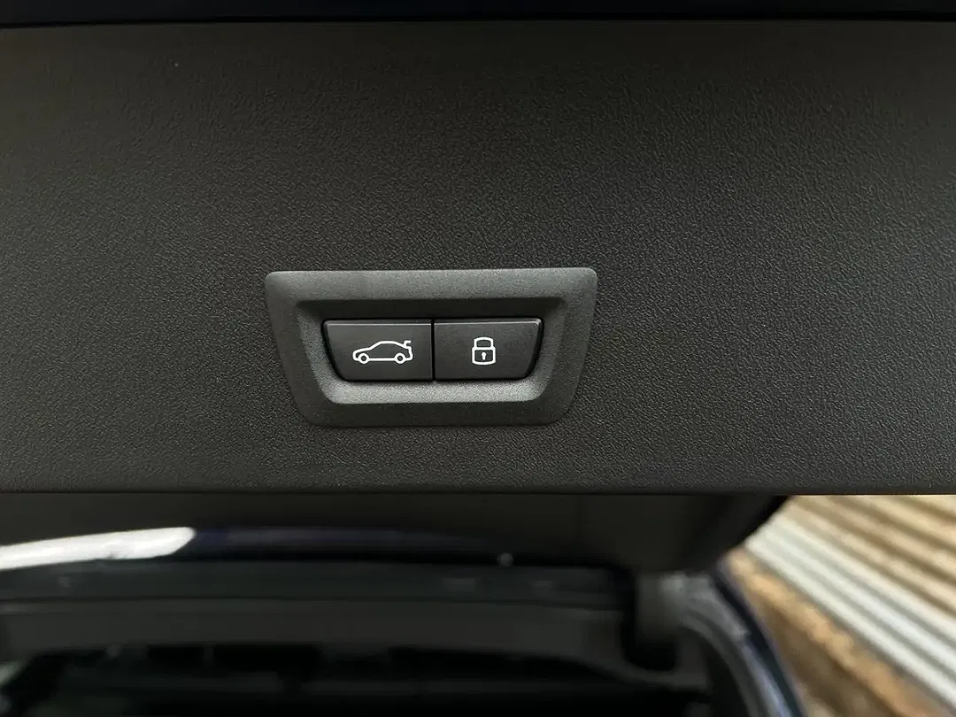 BMW X3 - Thumbnail 13