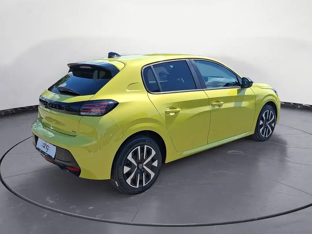Peugeot 208 - Thumbnail 2