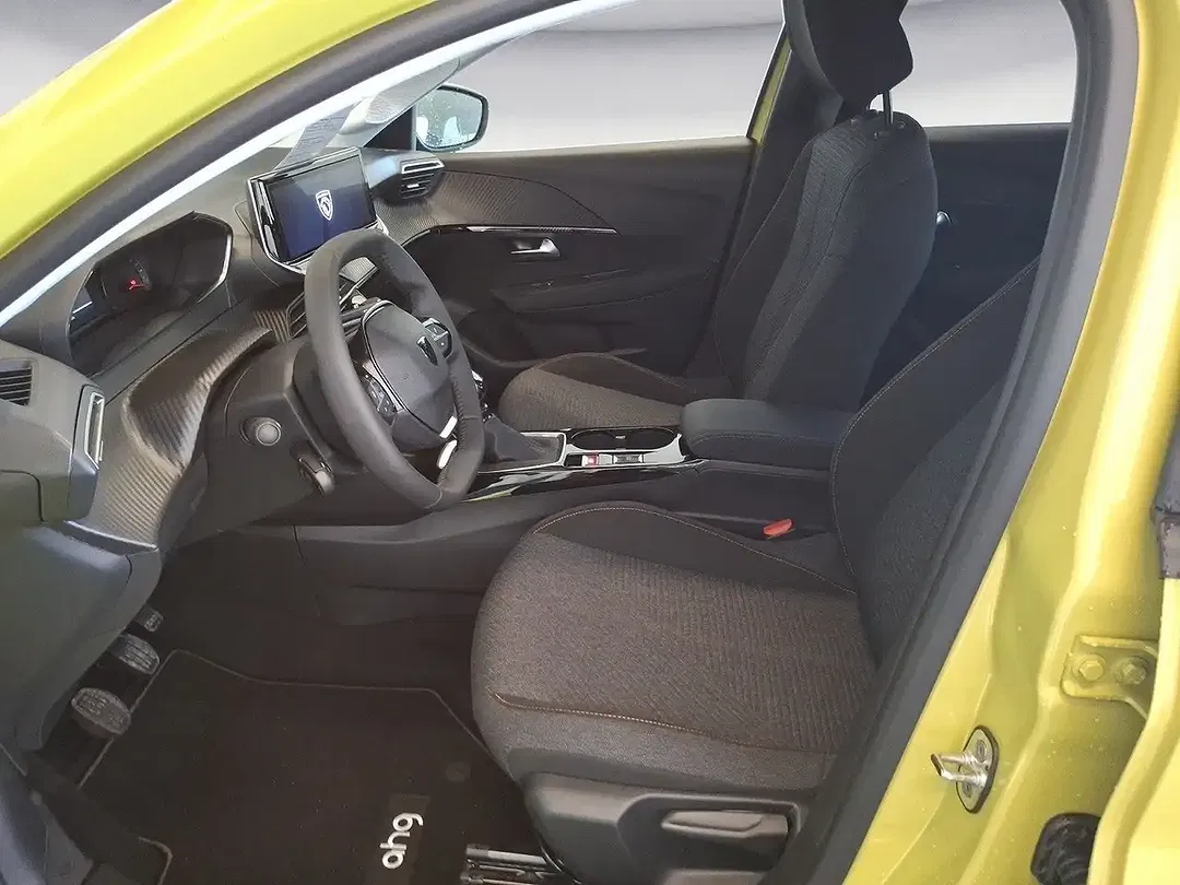 Peugeot 208 - Thumbnail 7