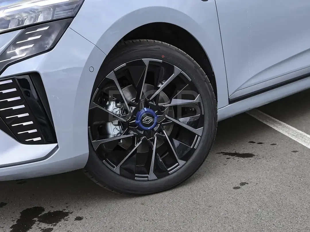 Renault Clio - Thumbnail 10