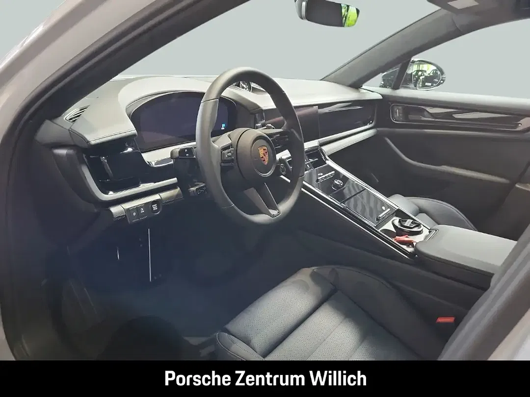 Porsche Panamera - Thumbnail 4