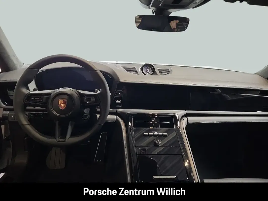 Porsche Panamera - Thumbnail 6