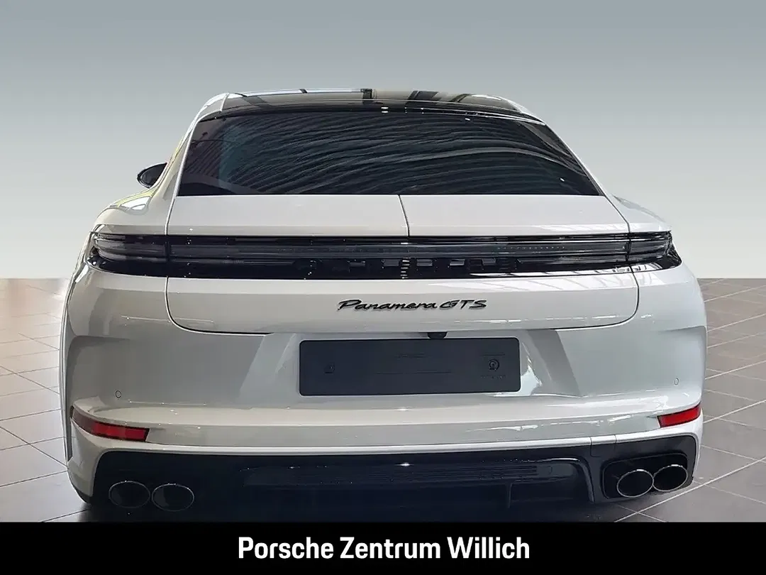 Porsche Panamera - Thumbnail 8