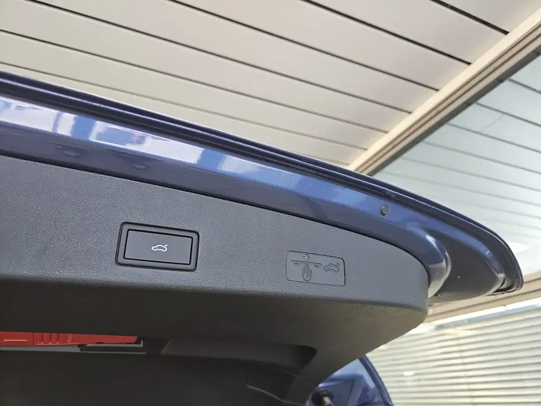 Volkswagen Golf Variant - Thumbnail 3