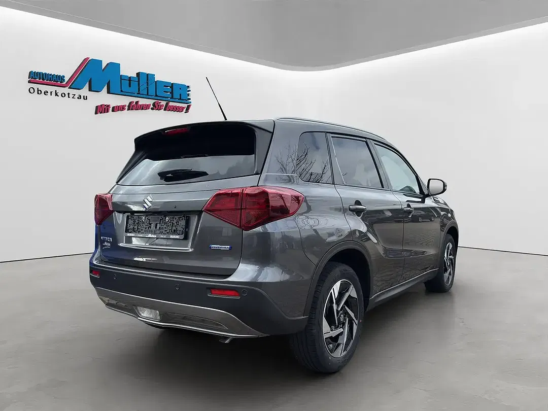Suzuki Vitara - Thumbnail 5