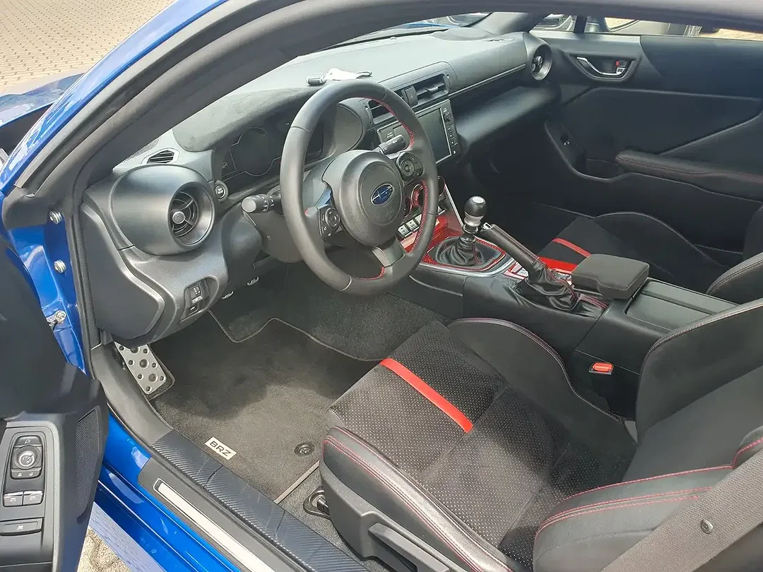 Subaru BRZ - Thumbnail 13