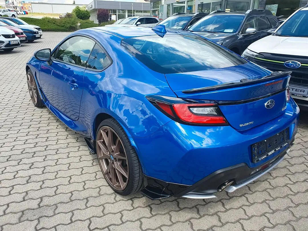 Subaru BRZ - Thumbnail 3