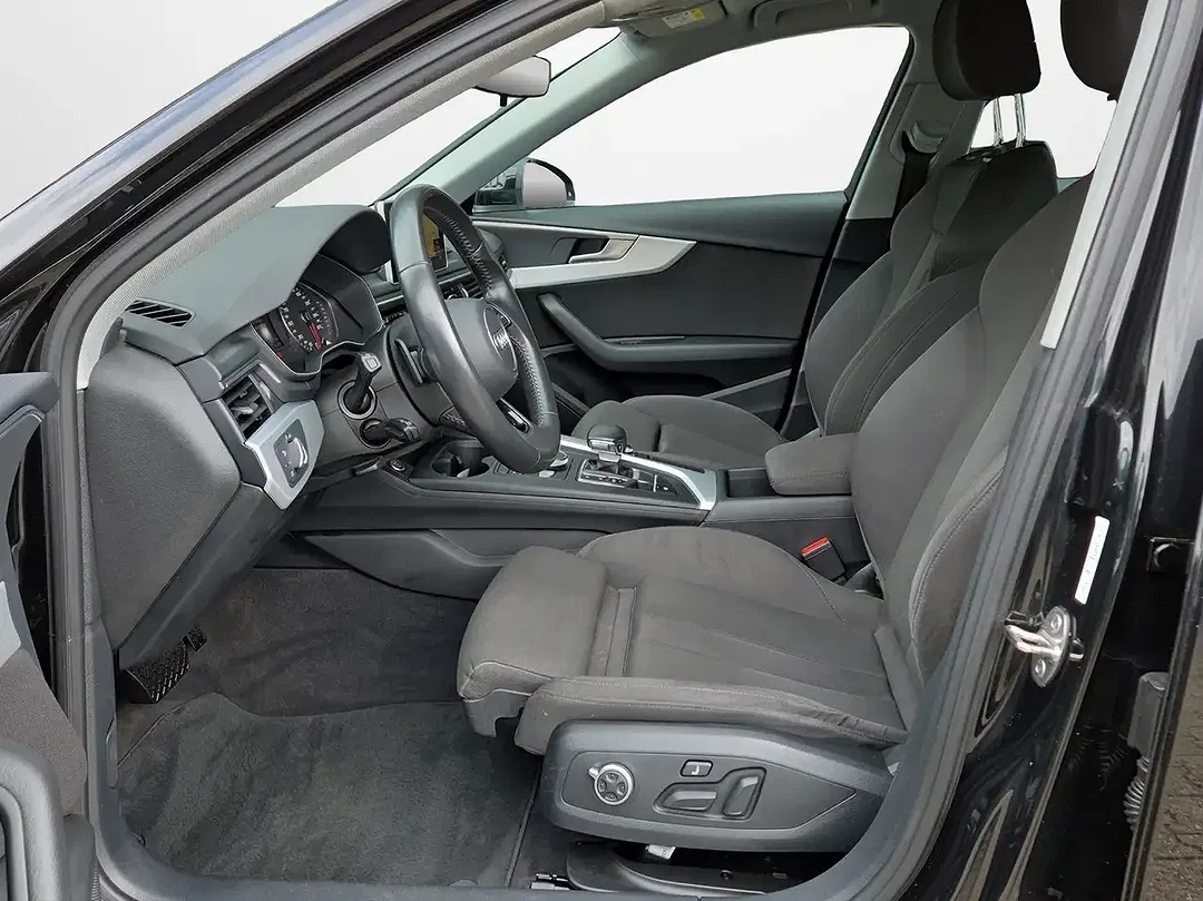 Audi A4 - Thumbnail 6