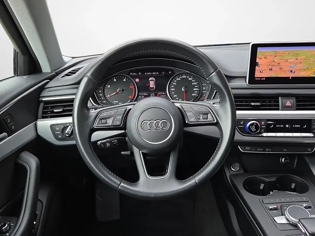 Audi A4 - Thumbnail 8