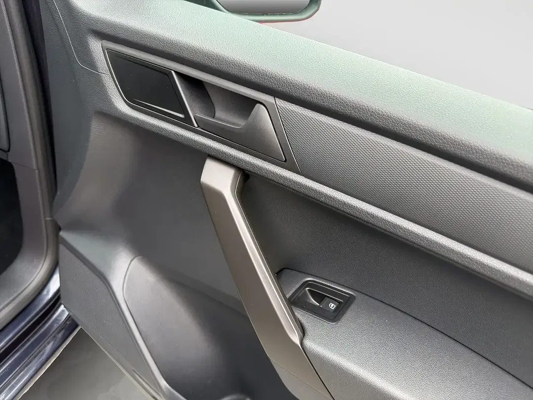 Volkswagen Caddy - Thumbnail 15