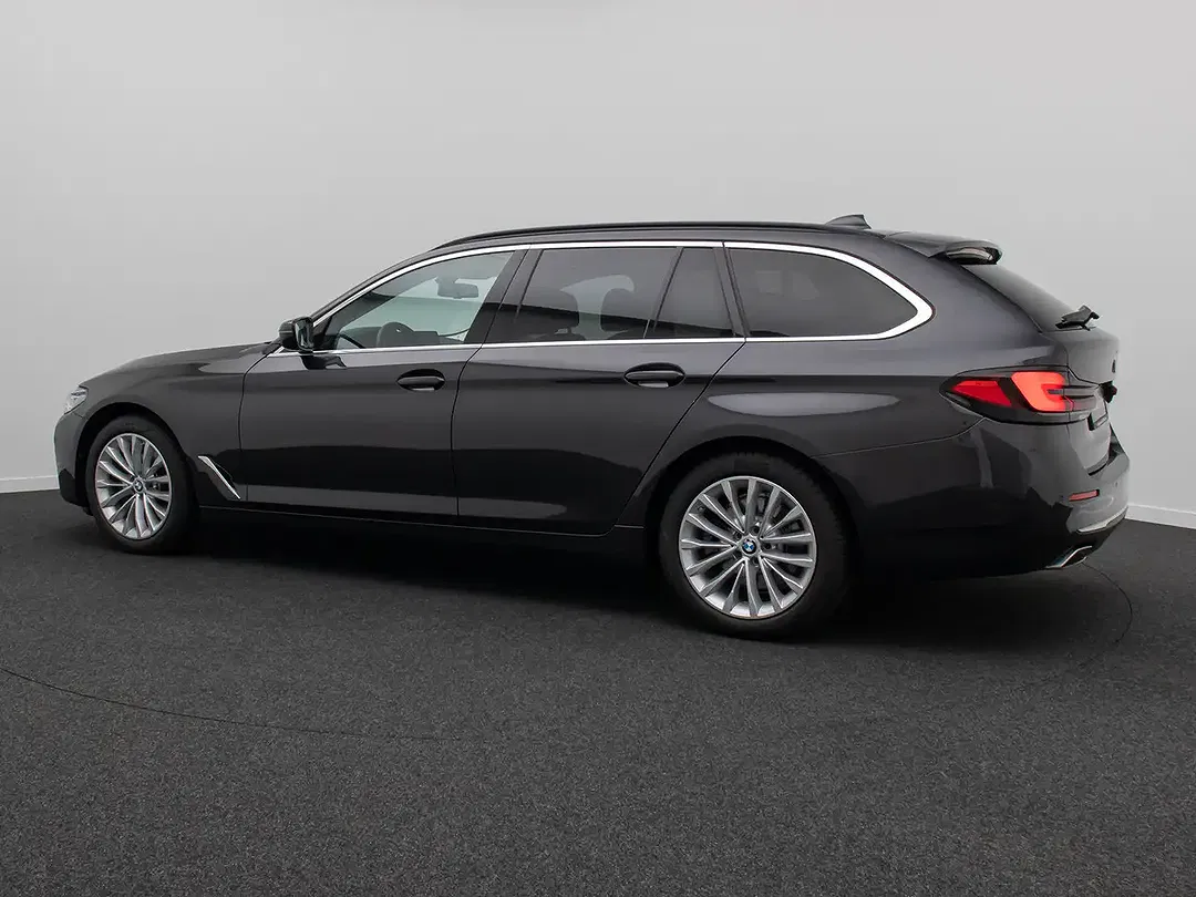BMW 520 - Thumbnail 10