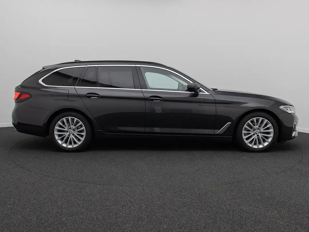 BMW 520 - Thumbnail 5