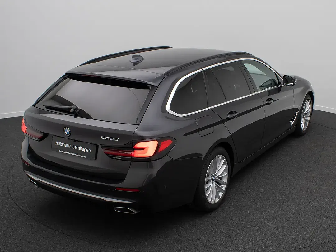 BMW 520 - Thumbnail 7
