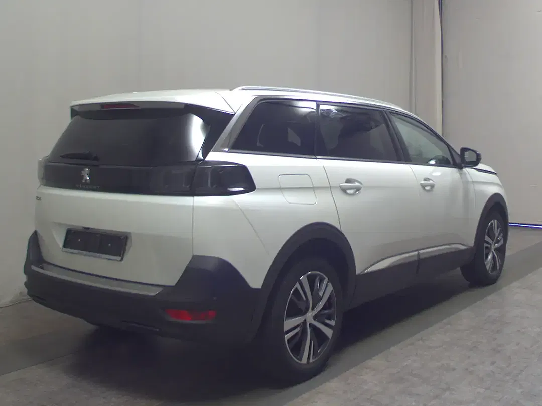 Peugeot 5008 - Thumbnail 3