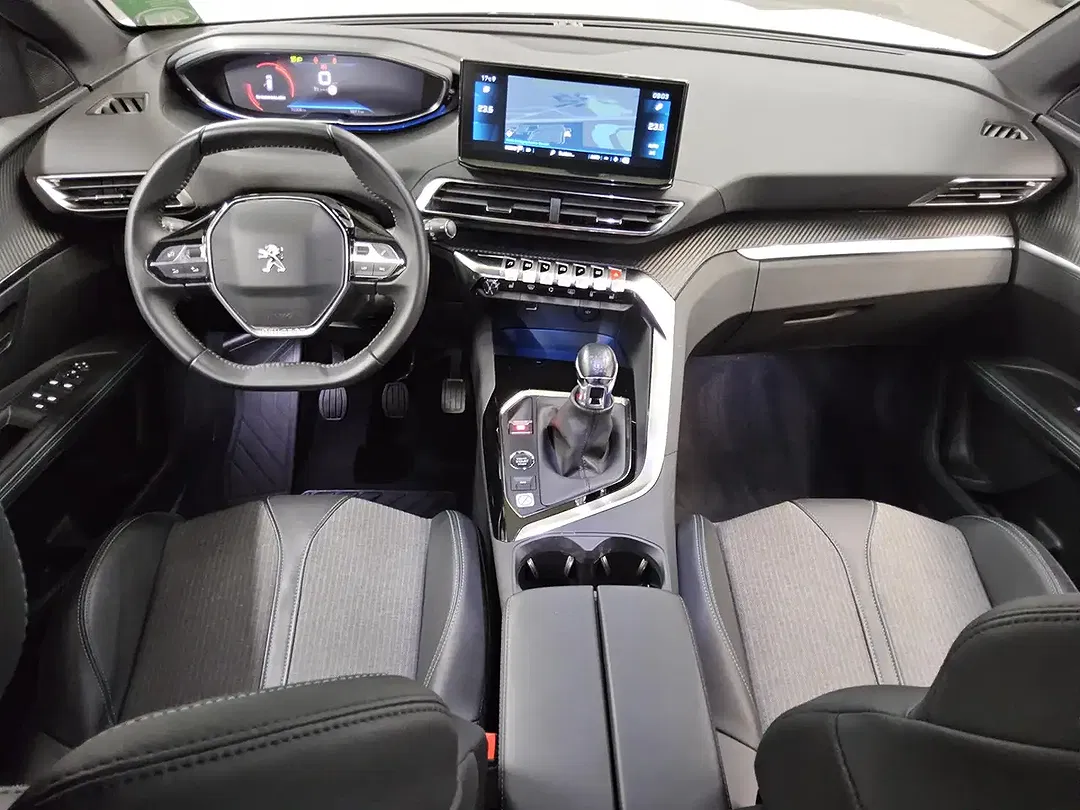 Peugeot 5008 - Thumbnail 4