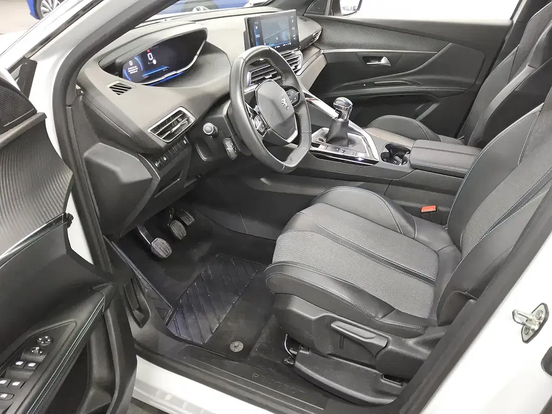 Peugeot 5008 - Thumbnail 7